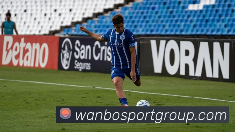 拉梅洛鲍尔三分球火力全开16投10中砍下28分4篮板13助攻1抢断表现惊艳